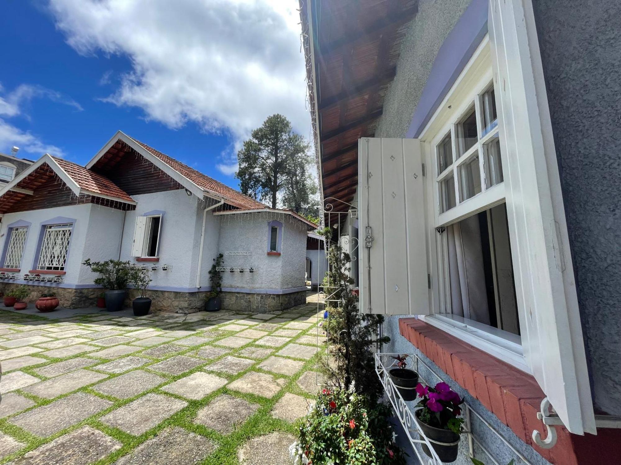 Pousada Vila Tio Le Hotel Campos do Jordao Exterior photo